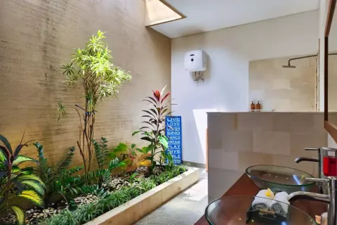 3 bedrooms Villa in Tibubeneng, Badung, Indonesia No. 10715 17