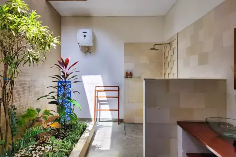 3 bedrooms Villa in Tibubeneng, Badung, Indonesia No. 10715 16