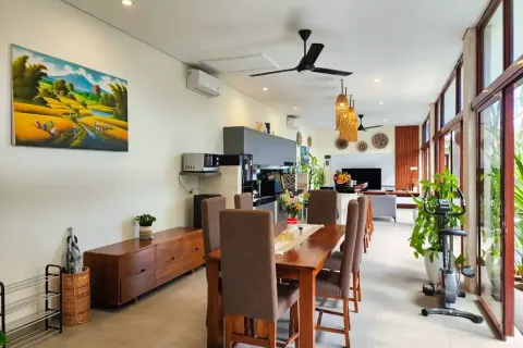 3 bedrooms Villa in Tibubeneng, Badung, Indonesia No. 10715 8