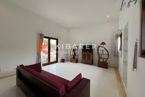 4 bedrooms Villa in Mengwi, Badung, Indonesia No. 12879 10