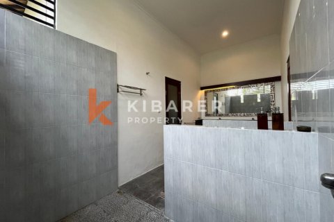 4 bedrooms Villa in Mengwi, Badung, Indonesia No. 12879 26
