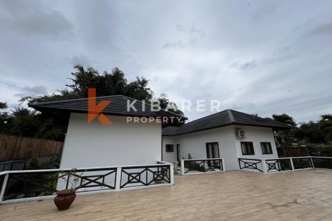 4 bedrooms Villa in Mengwi, Badung, Indonesia No. 12879 9