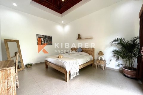 2 bedrooms Villa in Tibubeneng, Badung, Indonesia No. 12883 3