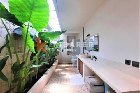 2 bedrooms Villa in Pererenan, Mengwi, Badung, Indonesia No. 12880 4