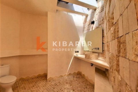 2 bedrooms Villa in Pererenan, Mengwi, Badung, Indonesia No. 12880 5