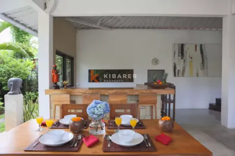 2 bedrooms Villa in Seminyak, Badung, Indonesia No. 11825 4