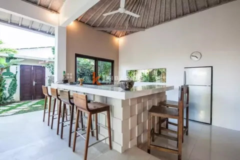2 bedrooms Villa in Seminyak, Badung, Indonesia No. 11825 3