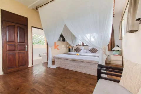 2 bedrooms Villa in Seminyak, Badung, Indonesia No. 11825 17