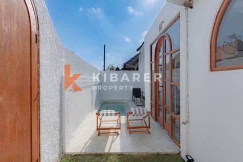 2 bedrooms Villa in Denpasar, Indonesia No. 12114 2