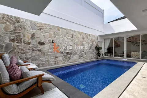 2 bedrooms Villa in Tibubeneng, Badung, Indonesia No. 12116 4