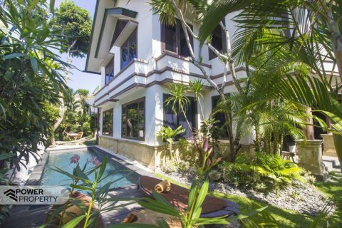 4 bedrooms Villa in Jimbaran, Badung,  No. 9187 26