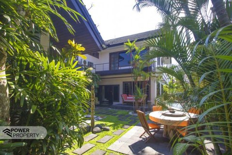 4 bedrooms Villa in Jimbaran, Badung,  No. 9187 20