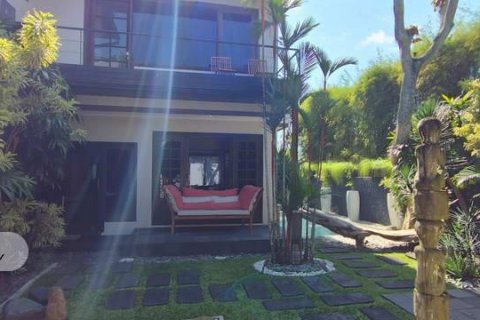 4 bedrooms Villa in Jimbaran, Badung,  No. 9187 27
