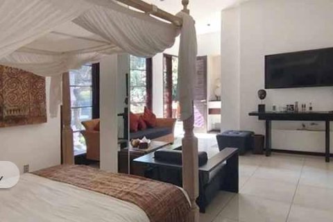 4 bedrooms Villa in Jimbaran, Badung,  No. 9187 18