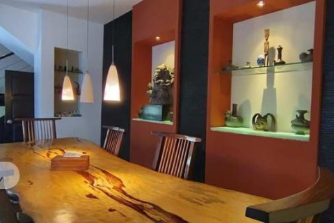 4 bedrooms Villa in Jimbaran, Badung,  No. 9187 2