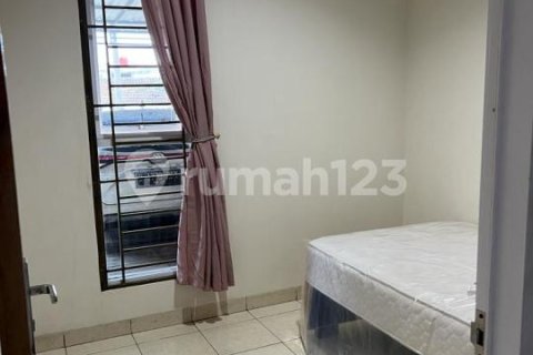 3 bedrooms House in Tangerang,  No. 9173 5