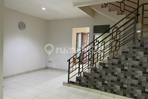 3 bedrooms House in Tangerang,  No. 9173 7