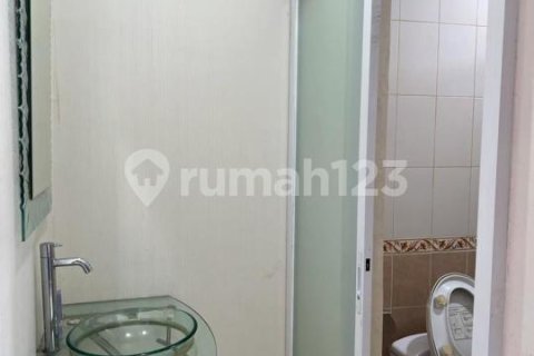 3 bedrooms House in Tangerang,  No. 9173 23