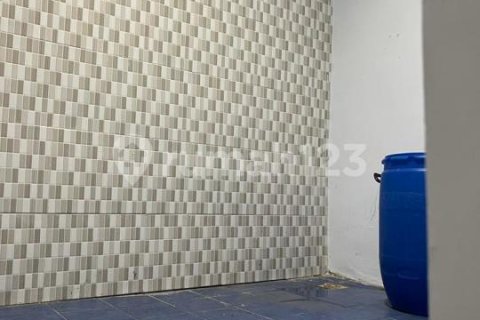 3 bedrooms House in Tangerang,  No. 9173 15