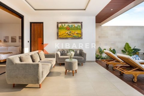 2 bedrooms Villa in Tibubeneng, Badung, Indonesia No. 12648 4
