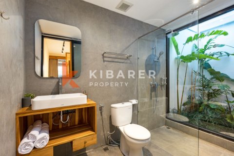 2 bedrooms Villa in Tibubeneng, Badung, Indonesia No. 12648 16