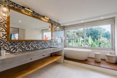 4 bedrooms Villa in Badung, Indonesia No. 12651 14