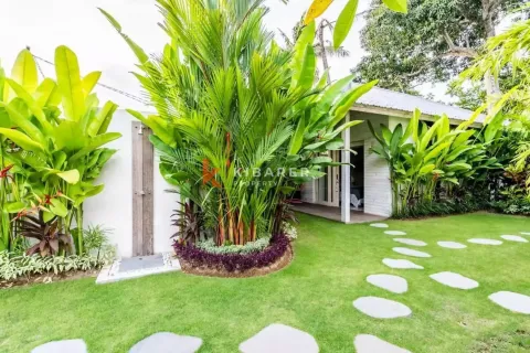 4 bedrooms Villa in Badung, Indonesia No. 12651 5