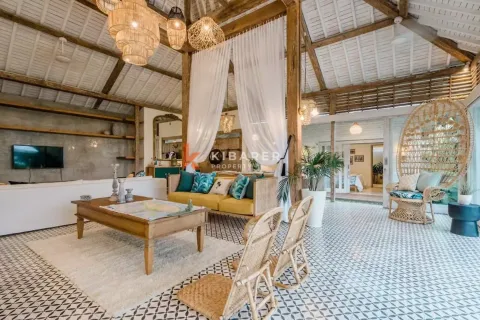 4 bedrooms Villa in Badung, Indonesia No. 12651 8