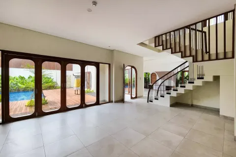Вилла с 4 спальнями в Canggu, Бадунг, Индонезия № 10160 8