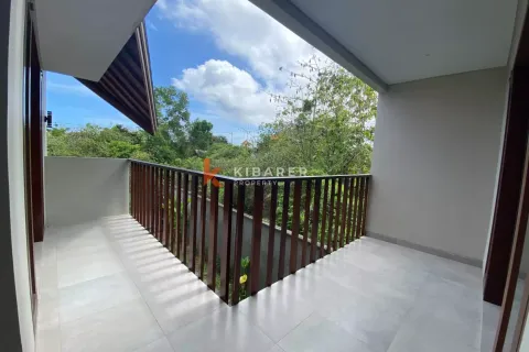 3 bedrooms Villa in Ungasan, Badung, Indonesia No. 12912 10