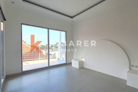 3 bedrooms Villa in Canggu, Badung, Indonesia No. 12913 9