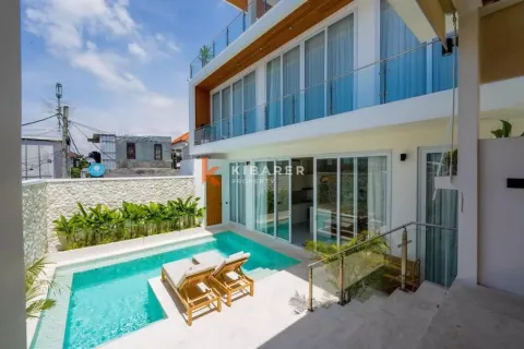 4 bedrooms Villa in Canggu, Badung, Indonesia No. 12915