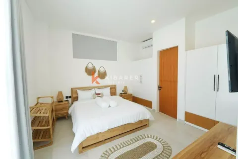 4 bedrooms Villa in Canggu, Badung, Indonesia No. 12915 9