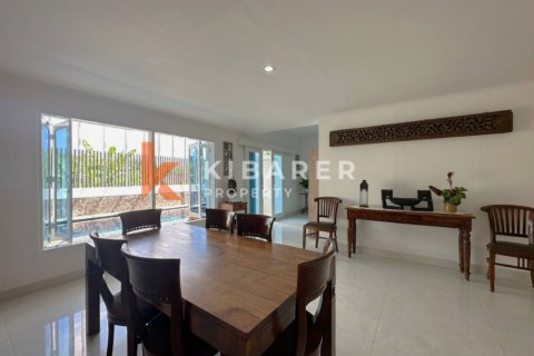 5 bedrooms Villa in Seminyak, Badung, Indonesia No. 12713 6