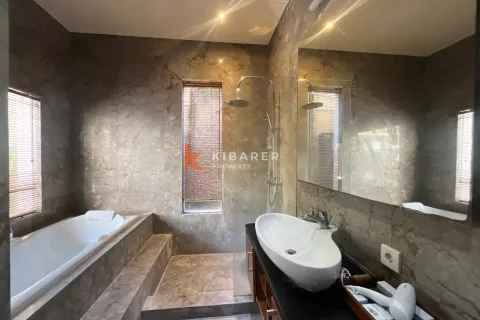3 bedrooms Villa in Seminyak, Badung, Indonesia No. 11939 27