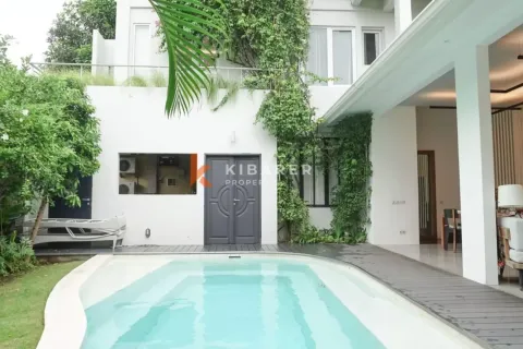 3 bedrooms Villa in Canggu, Badung, Indonesia No. 11936