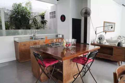 3 bedrooms Villa in Canggu, Badung, Indonesia No. 11936 5