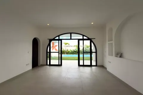 3 bedrooms Villa in Canggu, Badung, Indonesia No. 11935 14