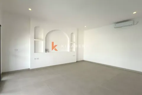 3 bedrooms Villa in Canggu, Badung, Indonesia No. 11935 12