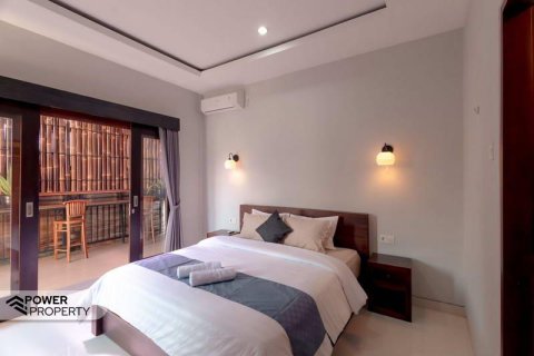 3 bedrooms Villa in Kerobokan, Badung, Indonesia No. 9481 2