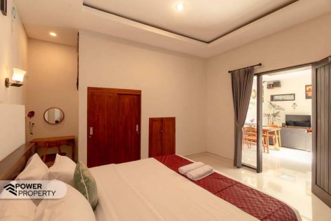3 bedrooms Villa in Kerobokan, Badung, Indonesia No. 9481 9