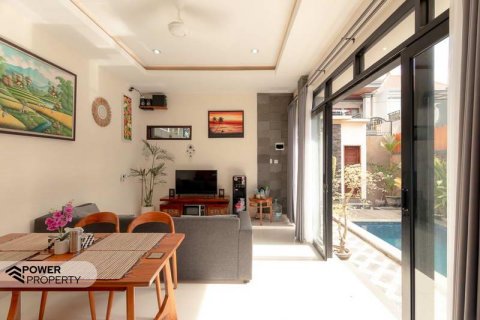 3 bedrooms Villa in Kerobokan, Badung, Indonesia No. 9481 3