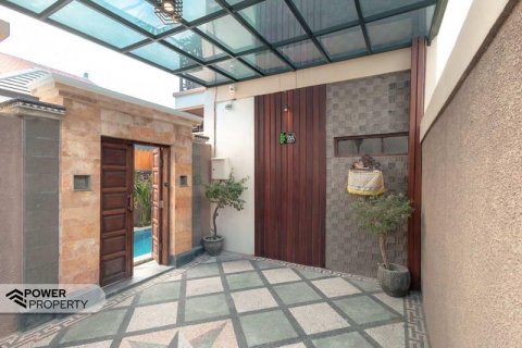 3 bedrooms Villa in Kerobokan, Badung, Indonesia No. 9481 12