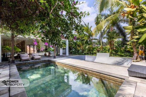 3 bedrooms Villa in Tabanan,  No. 9476