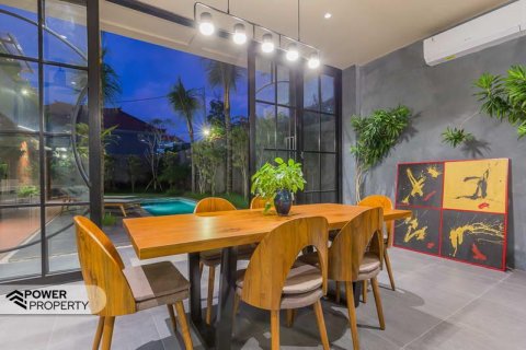 3 bedrooms Villa in South Kuta, Badung, Indonesia No. 9479 6