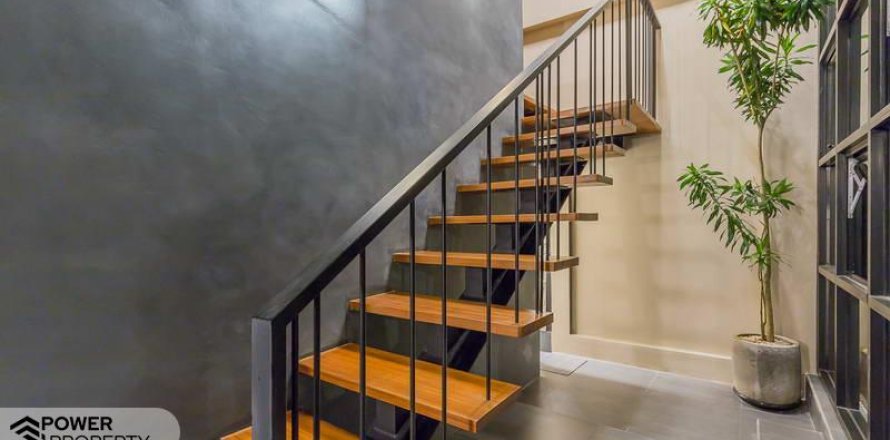 3 bedrooms Villa in South Kuta, Badung, Indonesia No. 9479