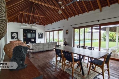 3 bedrooms Villa in Tampaksiring, Gianyar,  No. 9482 16