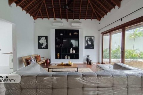 3 bedrooms Villa in Tampaksiring, Gianyar,  No. 9482 9