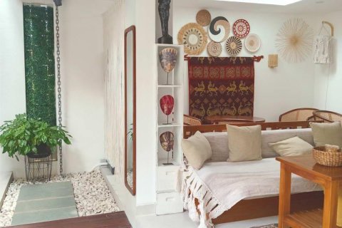 2 bedrooms Villa in Seminyak, Badung,  No. 9477 30