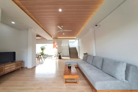 2 bedrooms Villa in Denpasar, Indonesia No. 12659 11